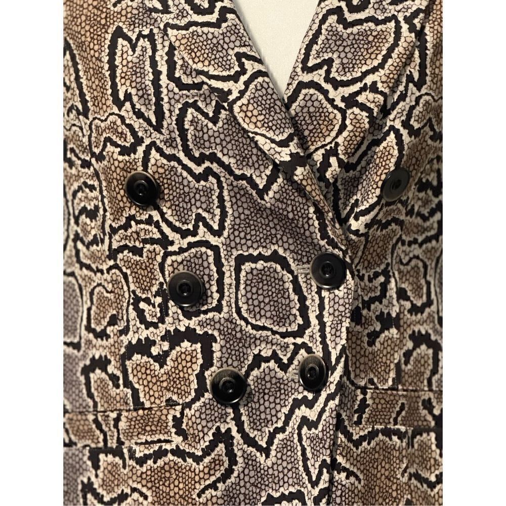 Cabi Python blazer jacket button front 8 - Picture 4 of 9